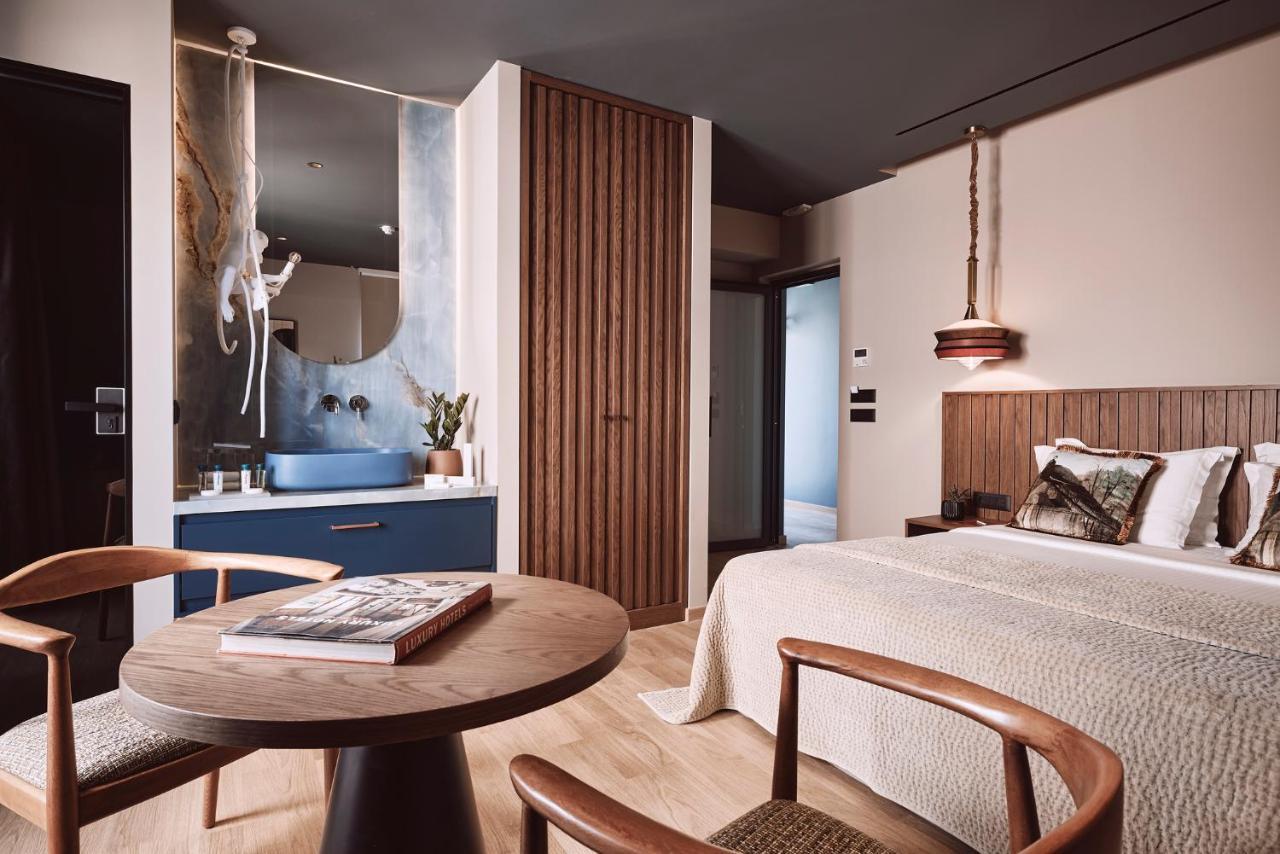 Cama Luxury Suites Atene Esterno foto